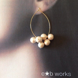 棉質珍珠圈形耳環* 第2張的照片