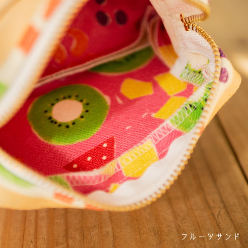 四角のサンドイッチポーチ ver.1 名刺入れ・カードケース pu・pu・pu