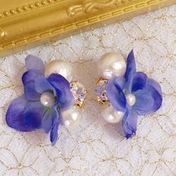 Bijou耳環藍色的棉珍珠和繡球花 第1張的照片