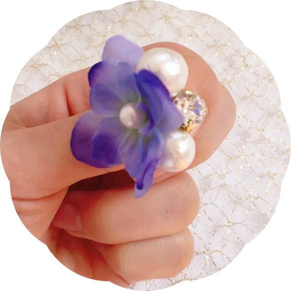 Bijou耳環藍色的棉珍珠和繡球花 第3張的照片