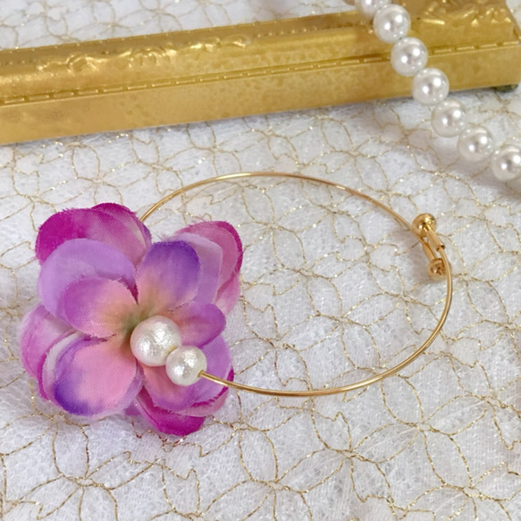繡球花和棉花珍珠手鐲粉紅色 第2張的照片