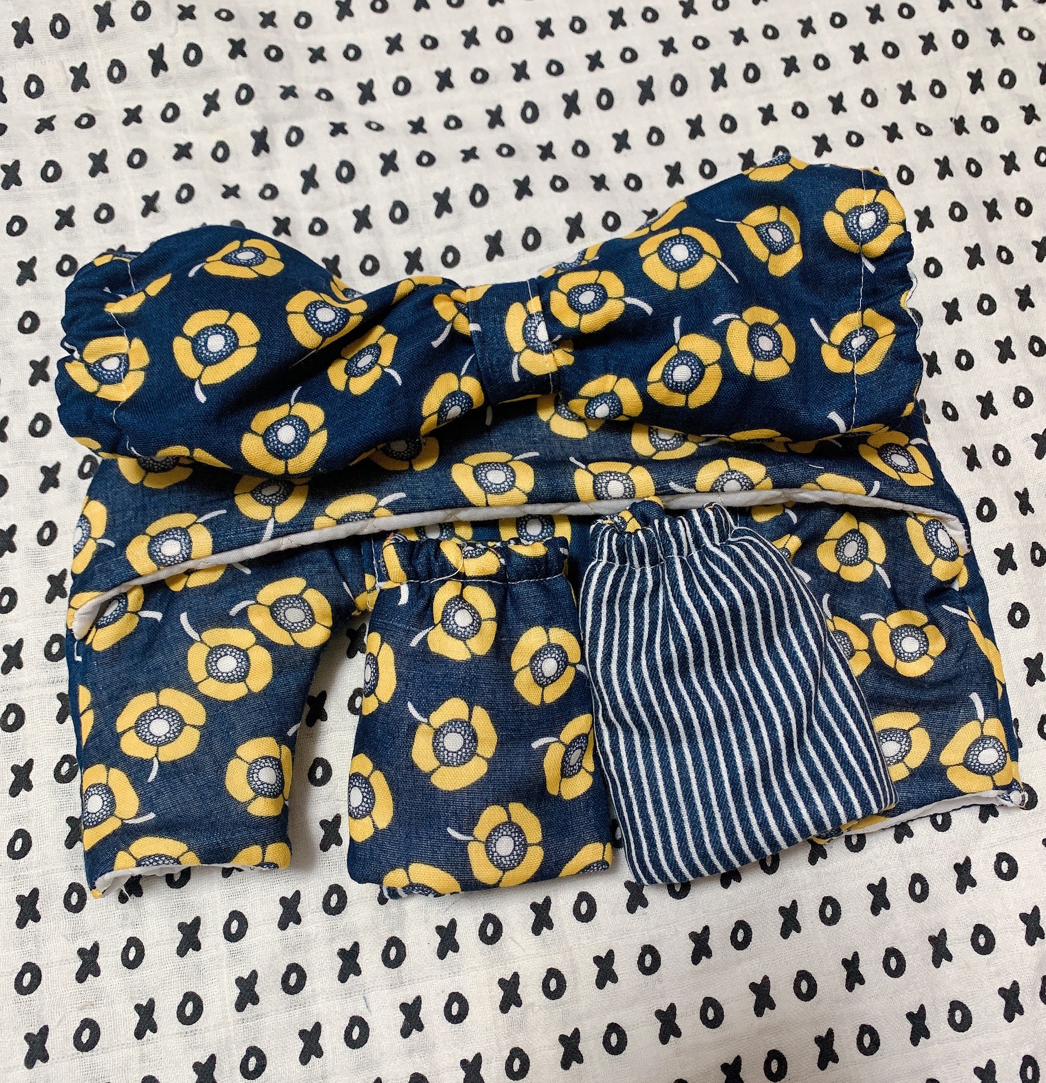 まぁちゃん様☆専用☆オーダー☆ベビービョルンone よだれカバー ハンドメイド 抱っこ紐 首回りカバー