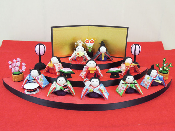 雛人形 ひな祭り 扇面三段わらべ雛１０人揃い ひな人形_扇面三段わらべ雛十人揃い♪(台付き) その他人形