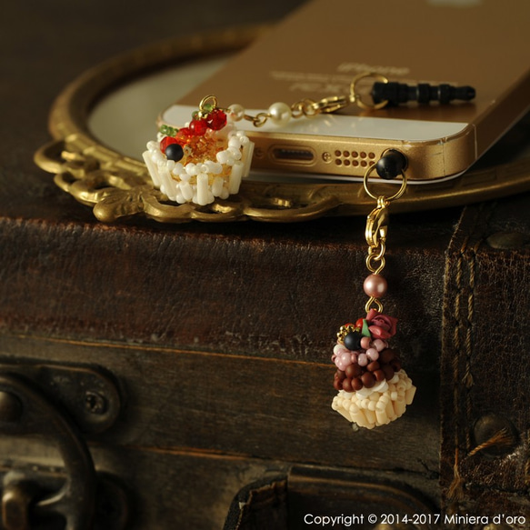 スウィーツスマホピアス～ローズカップケーキ～ 7枚目の画像