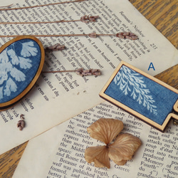 植物剪影。藍曬胸針 Botanic Cyanotype Brooch 第5張的照片