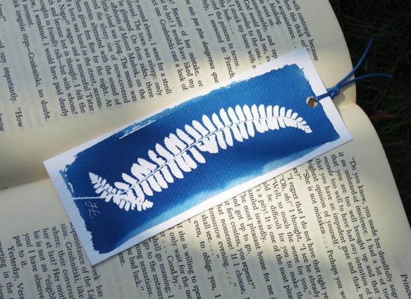 植物剪影。寫意藍曬書籤（四張一組） Botanic Cyanotype Bookmarks (4 in 1 set) 第3張的照片