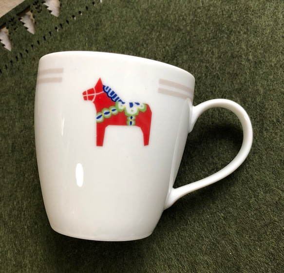 ダーラナホース マグカップ 赤 2枚目の画像