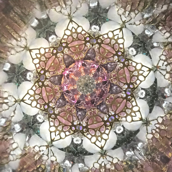 天然石の万華鏡『Marrakech マラケシュ Flower A』オイル華鏡【誕生日】【クリスマス】【ギフト】【お祝い】 5枚目の画像