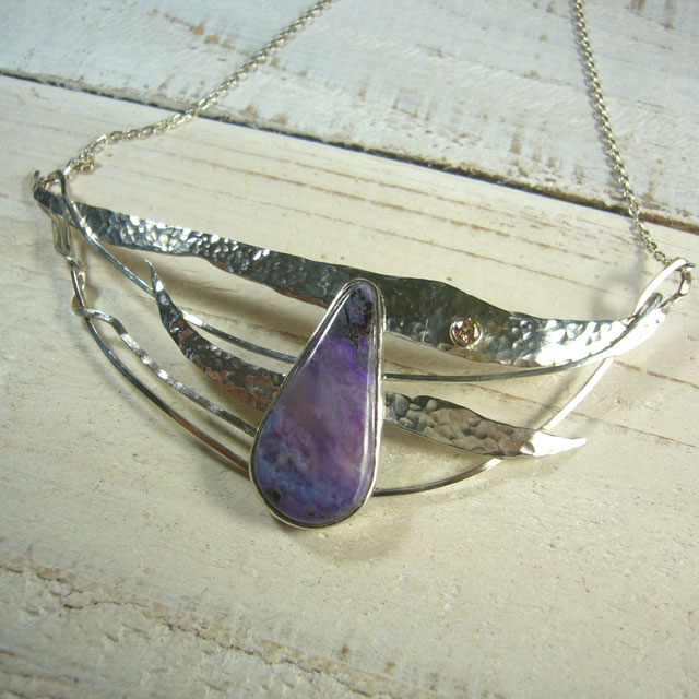 スギライトの夕暮れ空と一番星のネックレス