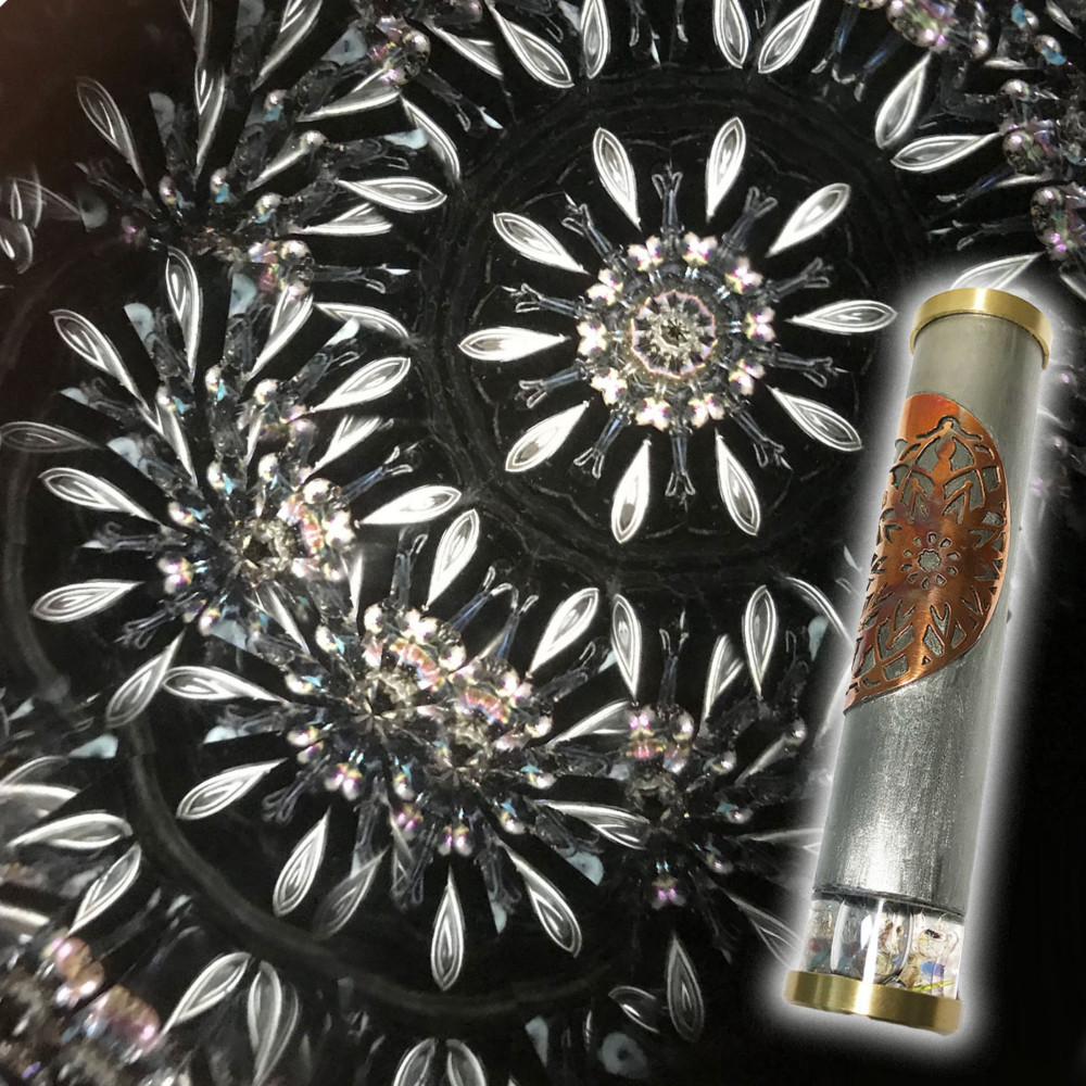 オイル万華鏡 天然石の彫金万華鏡！オイル万華鏡『月の光-ブルートパーズ』 mk