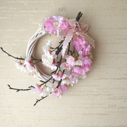 商品名【咲桜】ゆきこ♥ピンクローズと桜の花束風スワッグリース 春リース 商品名【咲桜】ゆきこ様専用♥ピンクローズと桜の花束風スワッグ