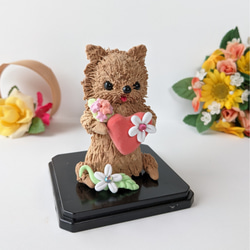 セール ポメラニアン 犬置物 キラキラお花とハートの犬人形　インテリア動物置物 3枚目の画像