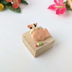 ミニチュア和菓子 たい焼き ねこ人形 ミニチュア雑貨 4　樹脂粘土　猫 3枚目の画像