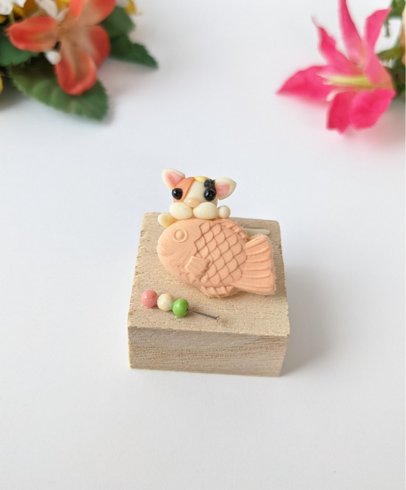 ミニチュア和菓子 たい焼き ねこ人形 ミニチュア雑貨 4　樹脂粘土　猫 4枚目の画像
