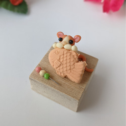 樹脂粘土　猫ミニチュア雑貨 フェイク和菓子 たい焼き ねこ人形 9 2枚目の画像