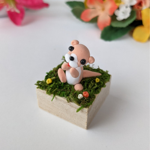 ミニチュア雑貨 カワウソ置物 カワウソグッズ 動物置物 動物雑貨 粘土