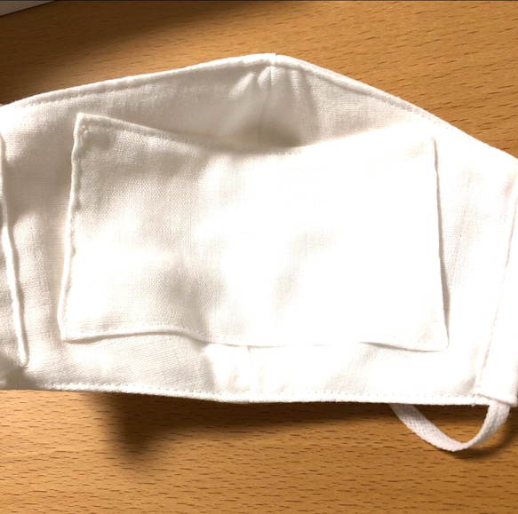 ダブルガーゼ 立体マスク 小さめサイズ 白 インナー付き 2枚目の画像