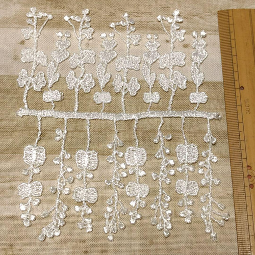 ミナペルホネンのフォレストパレード好きな方☆ぶらさがりレース