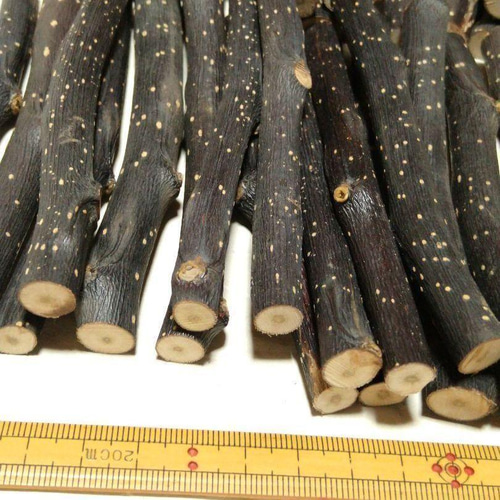 ロングタイプ75g20本前後、乾燥梨の木、小動物デグーハムスターおもちゃかじり木 ロングタイプ75g20本前後、乾燥梨の木、小動物デグーハムスター