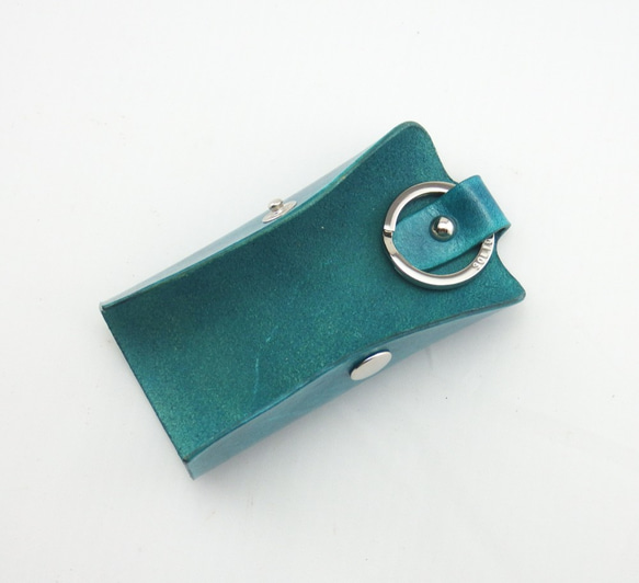 屬於自己個性的簡約手染皮革鑰匙包 開運紅幸福棕 魔鬼黑 優雅藍 休閒綠 浪漫紫 自然黃 第6張的照片