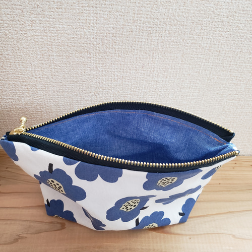 ☆56☆フラワー柄〈青〉マチありポーチ☆ハンドメイド ダブ