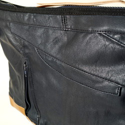 ライダー-手作りの革革の衣類の変形ジッパーハンドル/傾斜したサイドバック/タブレットバッグ 6枚目の画像