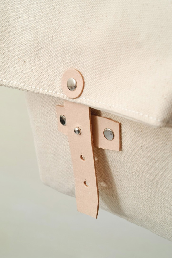 HALO-手做皮革純棉帆布折疊式相斜側揹/相機/收納包 第6張的照片