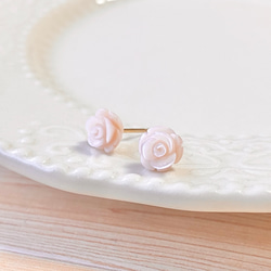 K18 小さな薔薇のピアス petit rose 刻印あり 2枚目の画像