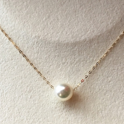 特集掲載☆18金大粒パールあこや真珠のスルーネックレス 8㎜　刻印あり 3枚目の画像