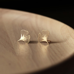 Ginkgo Earrings XS / Gold / E23G 2枚目の画像