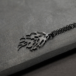 Skeleton Leaf Pendant XS / Black / P30B 3枚目の画像