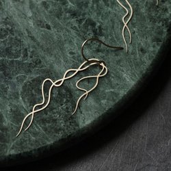 Usneoides Earrings M / Gold / E28G 3枚目の画像