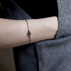 Skeleton Leaf Bracelet XS / Black / BL03B 1枚目の画像