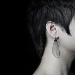 Fan Earrings M / Black / E12B 1枚目の画像