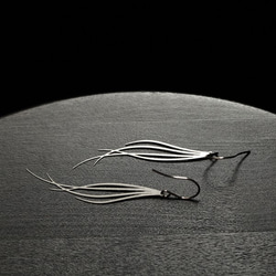 Breeze Earrings S / Silver / E26 1枚目の画像