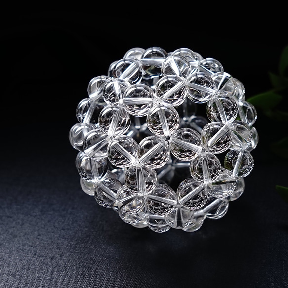 神聖幾何学 フラーレン 水晶 高品質 AAA １２ミリ水晶 【最強のパワーが宿る】バッキーボール 8枚目の画像