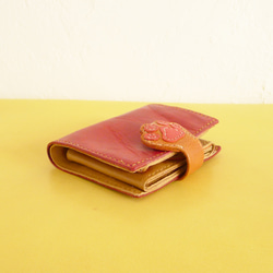 猫の手　二つ折財布　オイルレザー赤 5枚目の画像