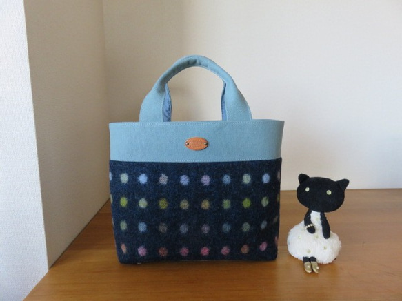 ドットウール生地（BRONTE)とバイオウオッシュ帆布のトートバッグ  