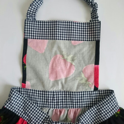 子供用 エプロン&三角巾(苺柄) 2枚目の画像