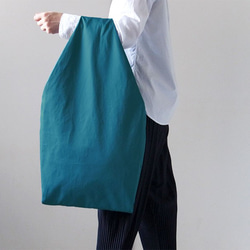 リバーシブルで使える！Bicolor Cloth Bag （ターコイズブルー） 3枚目の画像