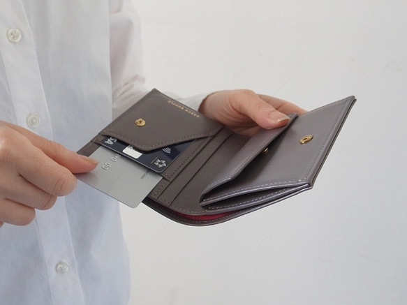 小銭が取り出しやすい！軽くてコンパクトな財布 - Short Wallet - グレー - 4枚目の画像