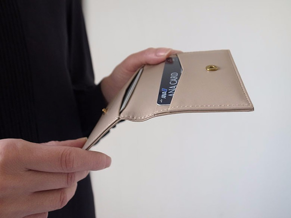 【完売】シンプルなカードケース （ミニ財布としても） - Card Case - ベージュ 6枚目の画像