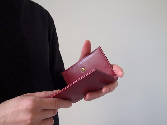 << 残り僅か >>【SALE！】シンプルなカードケース （ミニ財布としても）- Card Case - バーガンディ 7枚目の画像
