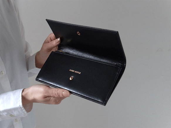 「スリムでシック」な長財布 - Long Wallet - ブラック- ：カレン クオイル 皮、革、レザー X1861564298(14300円)