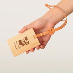 Wooden IC-Pass Case - 名入れ無料 1枚目の画像