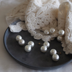 棉花珍珠 白色珠寶耳針 第3張的照片
