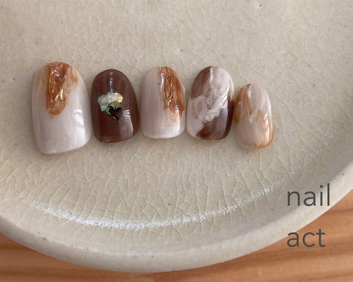 カフェオレネイル ニュアンスネイル ミラーネイル 凸凹ネイル ネイル