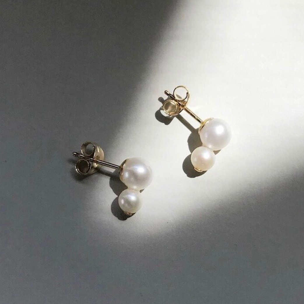 淡水パールのグラデーションピアス（14KGF）左右とも2粒 / 金具変更可