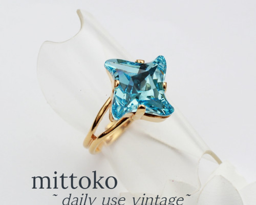 専用ですので、押さないでください。アクアマリンの素敵な指輪です。 専用ですので、押さないでください。アクアマリンの素敵な指輪です。