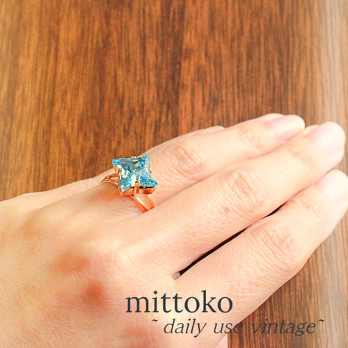 専用ですので、押さないでください。アクアマリンの素敵な指輪です。 専用ですので、押さないでください。アクアマリンの素敵な指輪です。